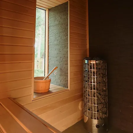 Ferieidyl * Kettinge